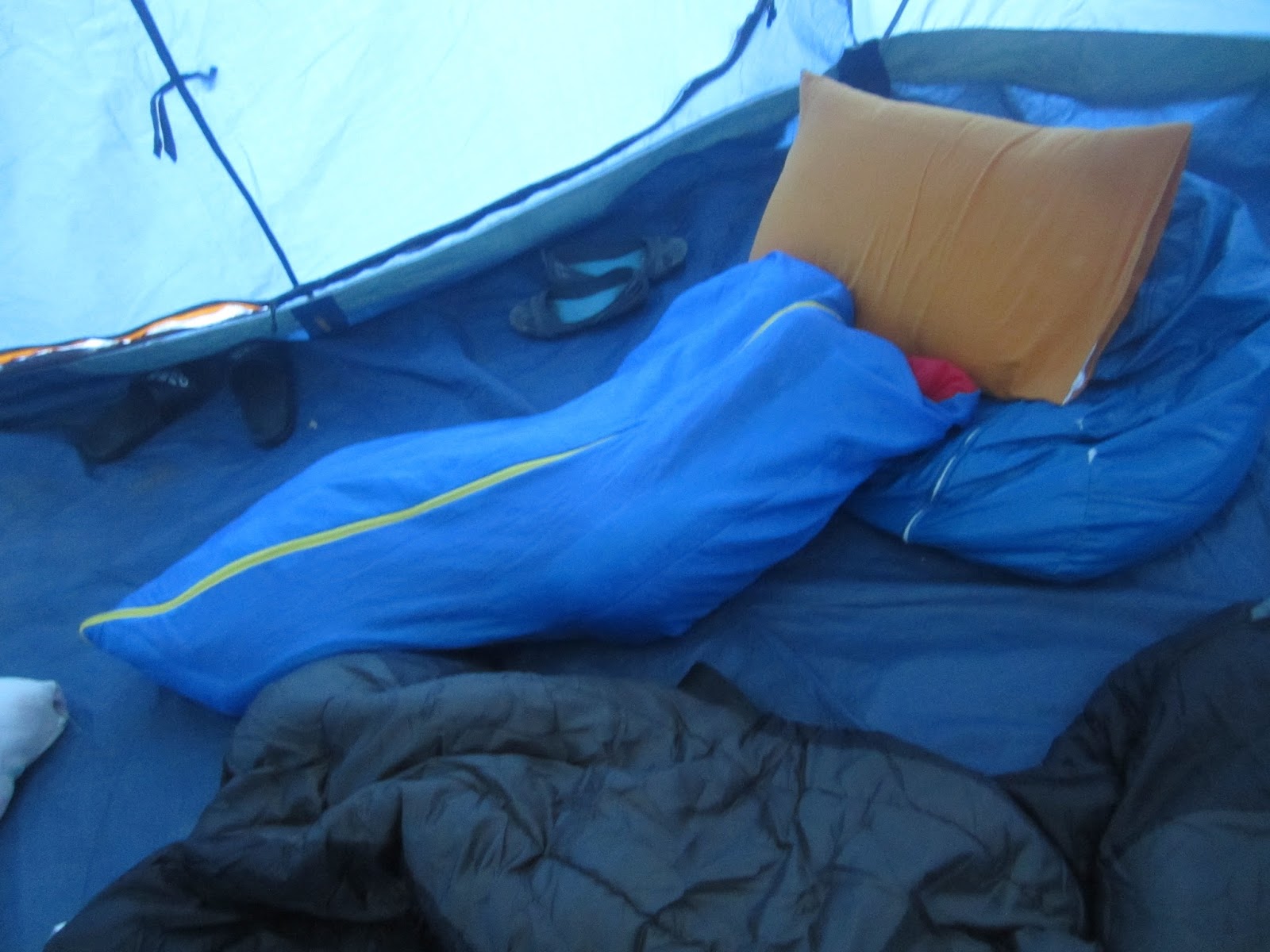 Our Life with 12 Kids * ** Sleeping in the Tent