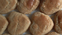Resep Kue Bimoli Kacang Crispy Enak Spesial Lebaran