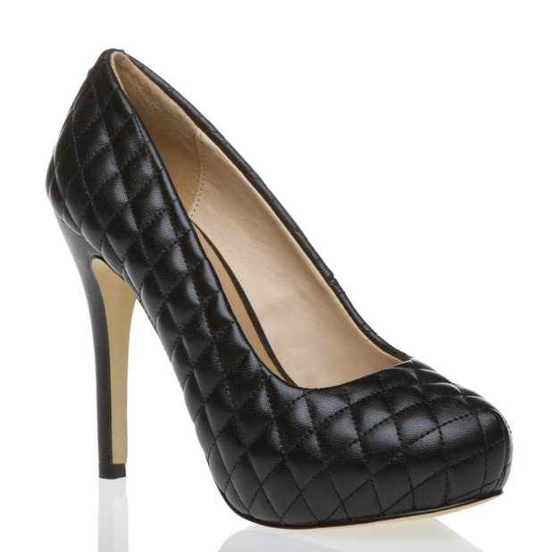 Kim Kardashian HQ Pics & Videos: ShoeDazzle UK New Shoe The Duchess