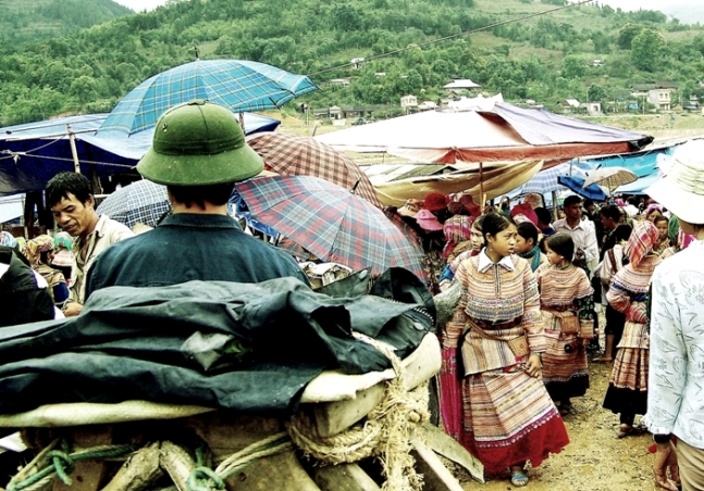 Mercado dominical de Bac Ha: El lugar más colorido de Vietnam