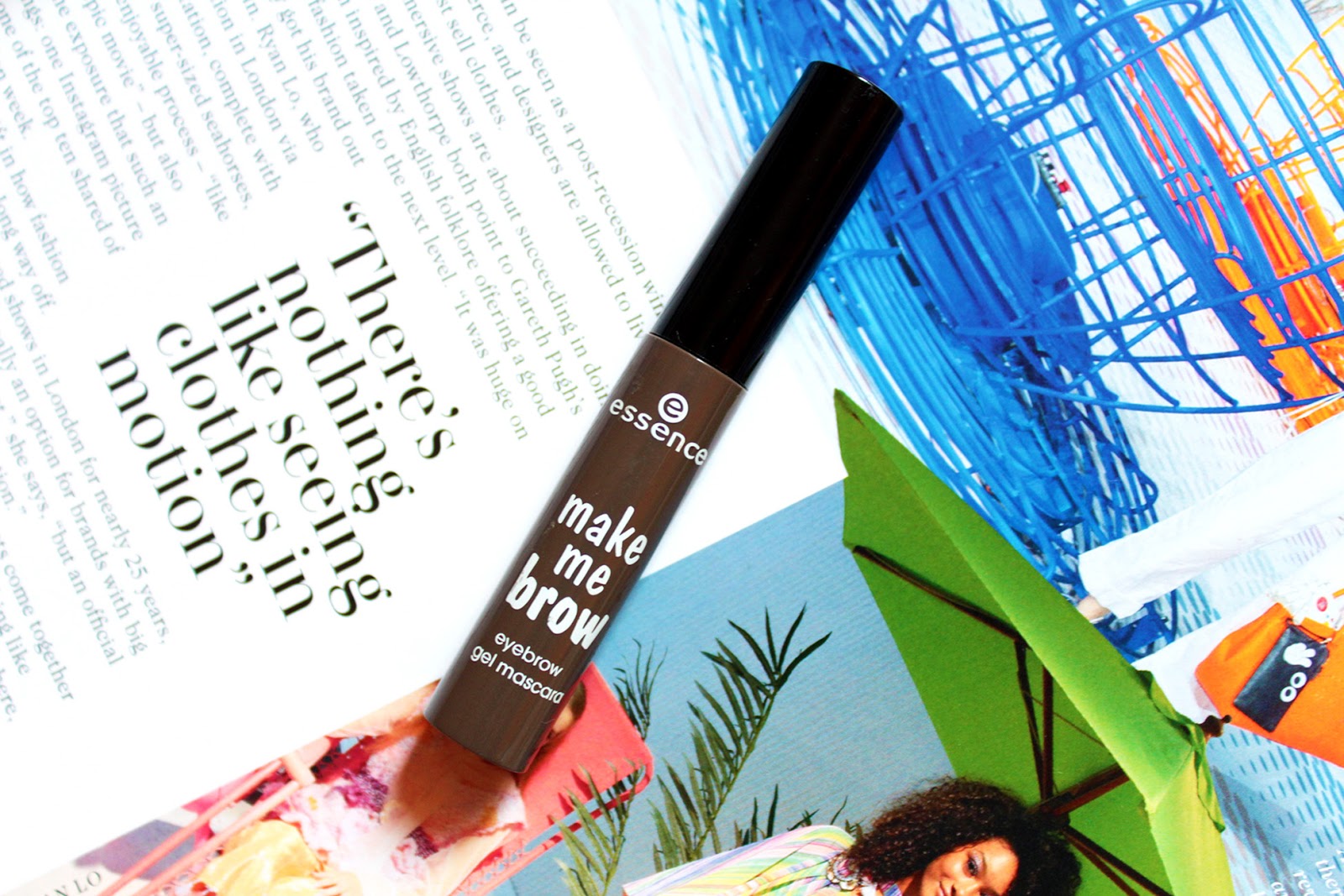 Browny in Gel Me - Brows Make Mascara and Easy: 02 Quick Brow Shash Stash essence