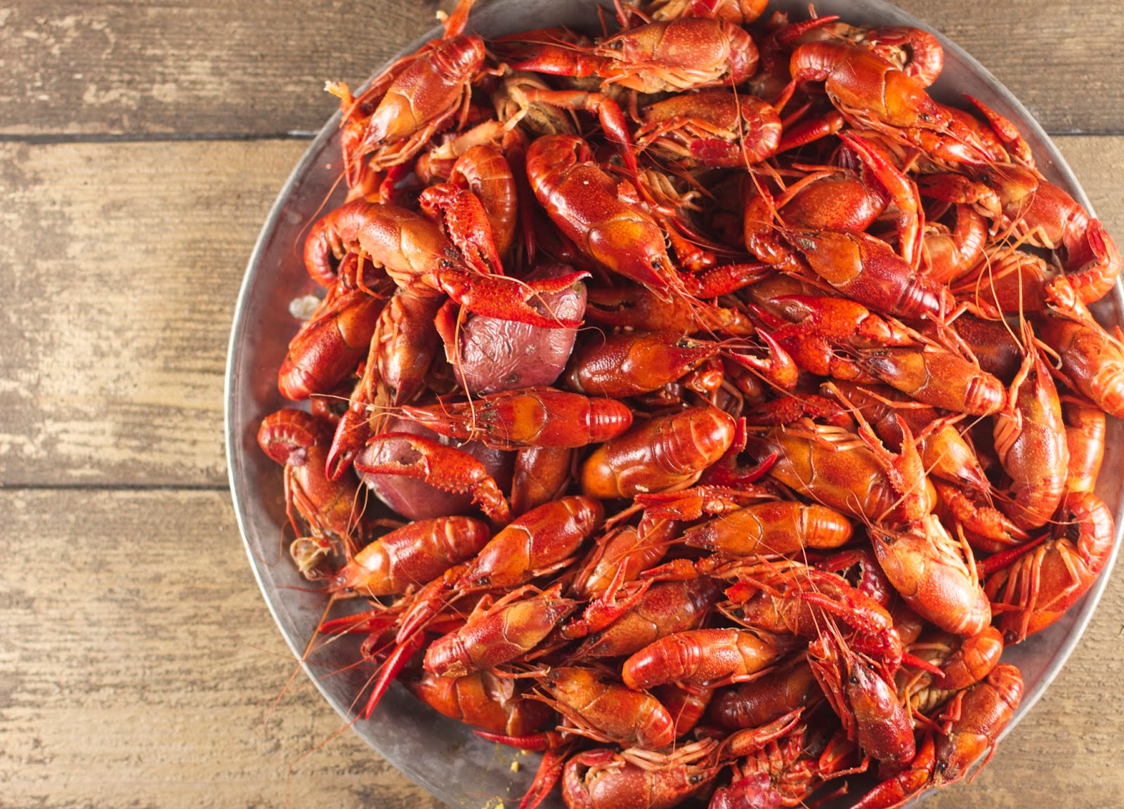 DOUGLAS GREEN ASSOCIATES, INC. Crawfish Boil 2020 What are crawfish
