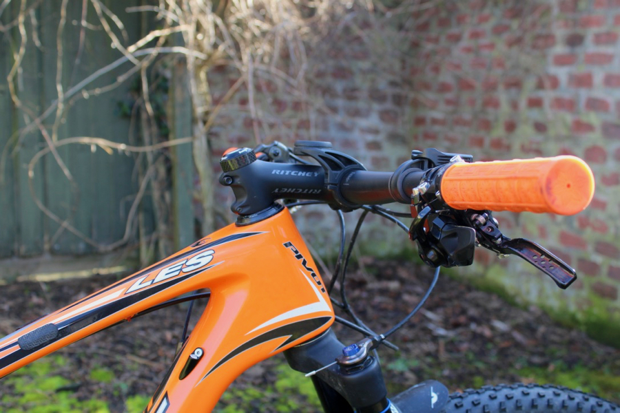 Ride Upgrades - Wide and Low 29er MTB Handlebars