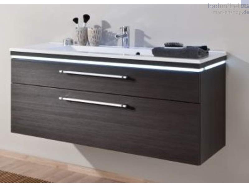 Kirsten und Marcel bauen: Badezimmer