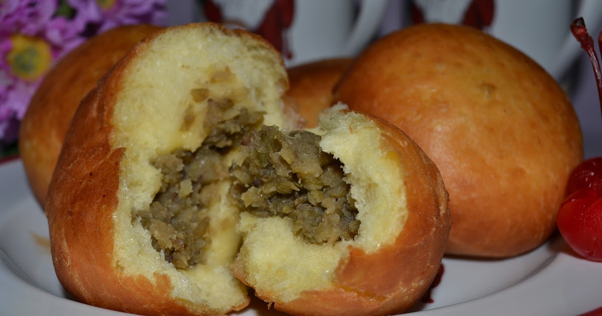 Diah Didi's Kitchen: Roti goreng isi kacang hijau