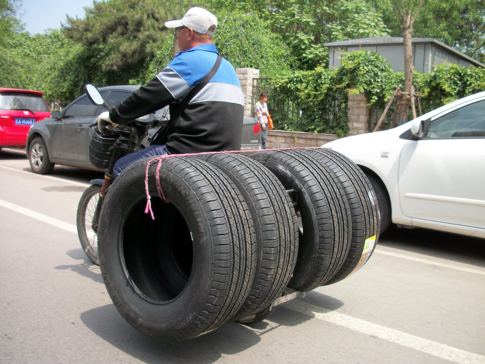Shenyang Team Miller: 12 June 2011: Tire delivery Shenyang style!