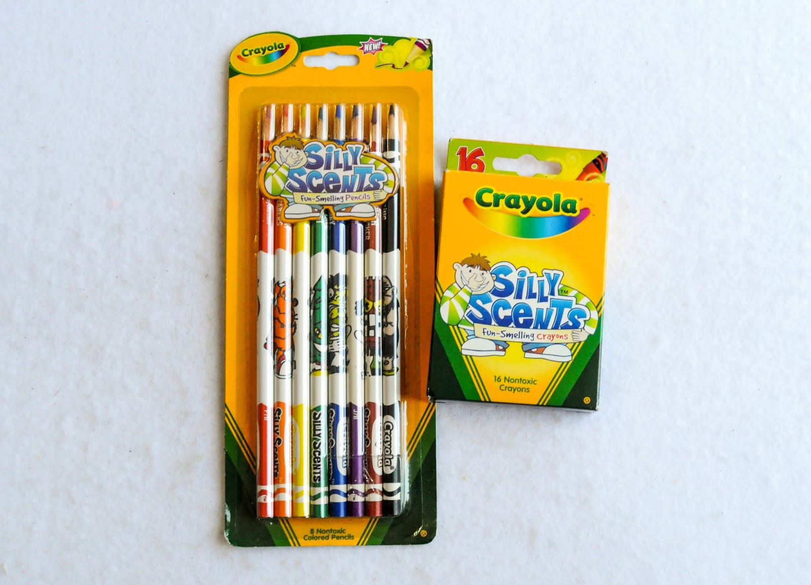 Crayola Silly Scents Colored Pencils and Crayons What's Inside the Box