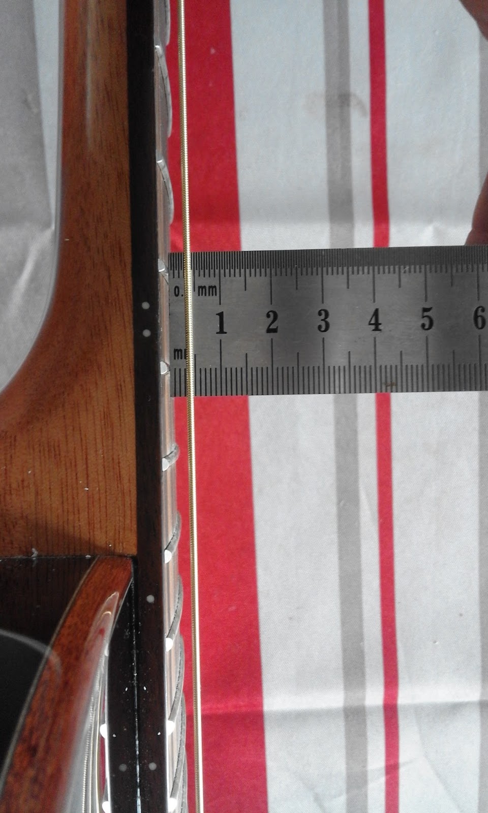 Réparation Guitare Acoustique électrique Kit Réparation Guitare - Selle Écrou Os Limes Papier Abrasif Selle Sillet Os Guitare