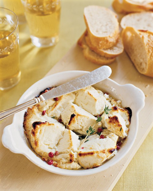 this toasted goat cheese appetizer is quick and easy, just serve with some baguettes