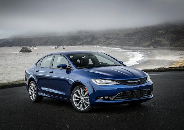 200 2015 Chrysler 200 blue