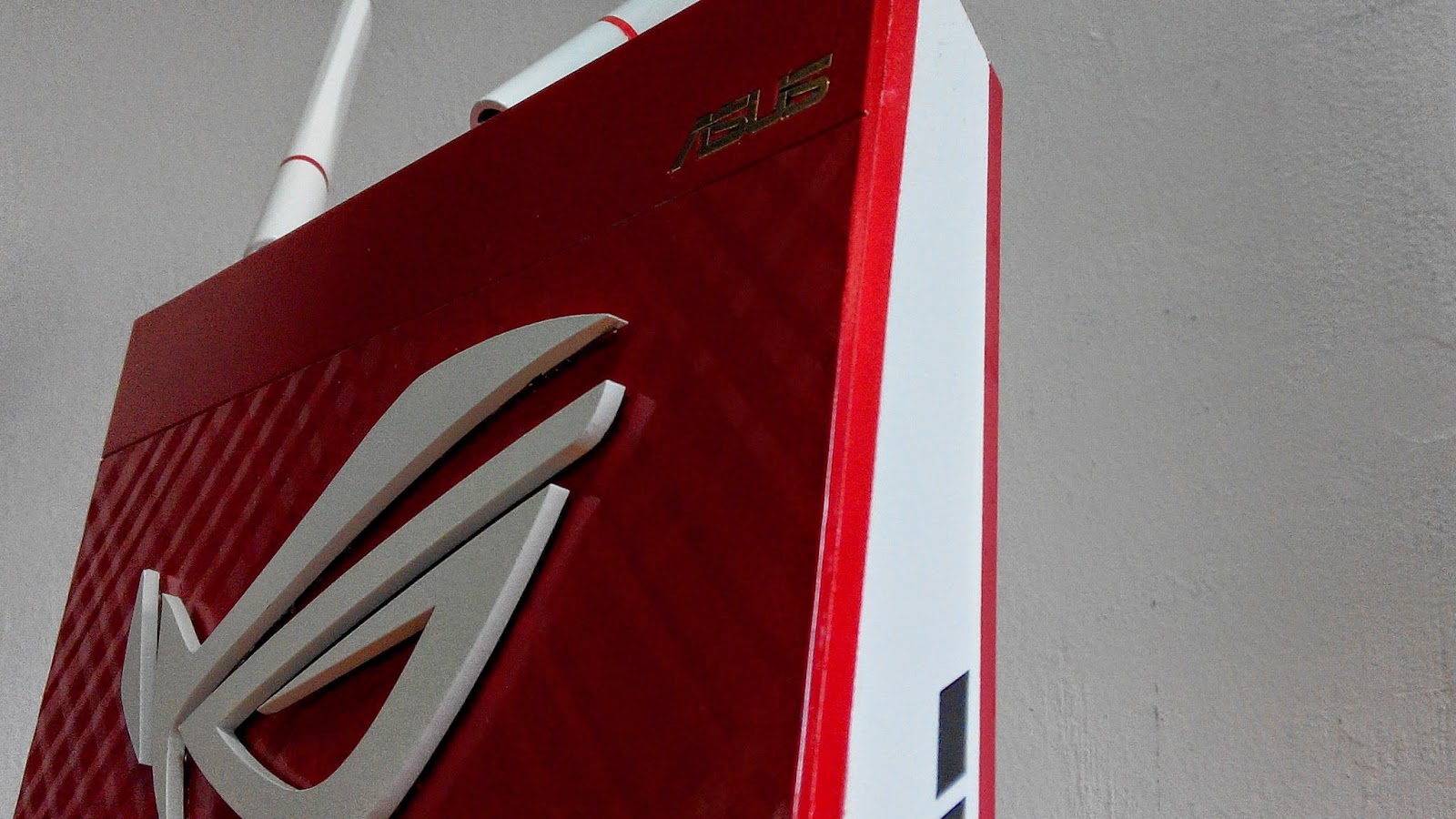 [Project Siren] Custom Aesthetic ROG Mod on the ASUS RT-AC68U Router ...