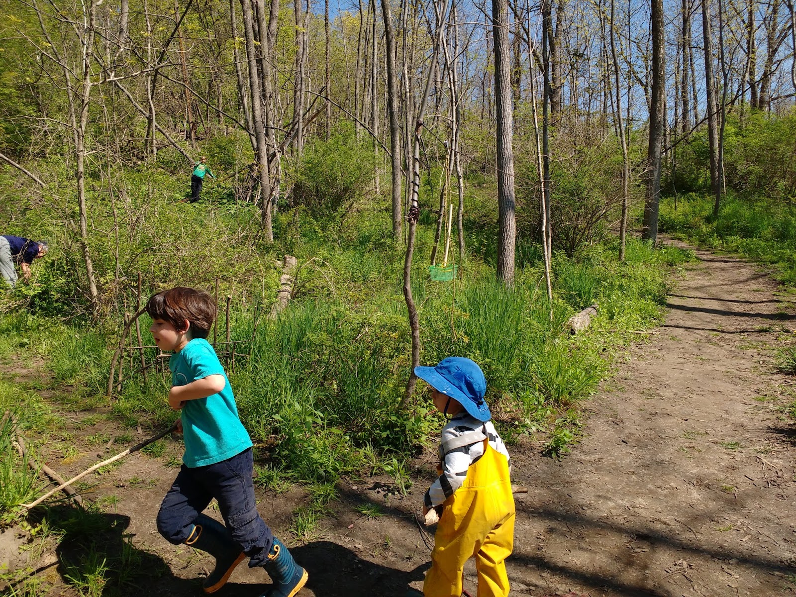 Kids playing with pretend guns