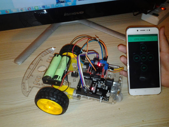 โปรเจค หุ่นยนต์ TTgo ESP32 ควบคุมด้วย แอพ Blynk