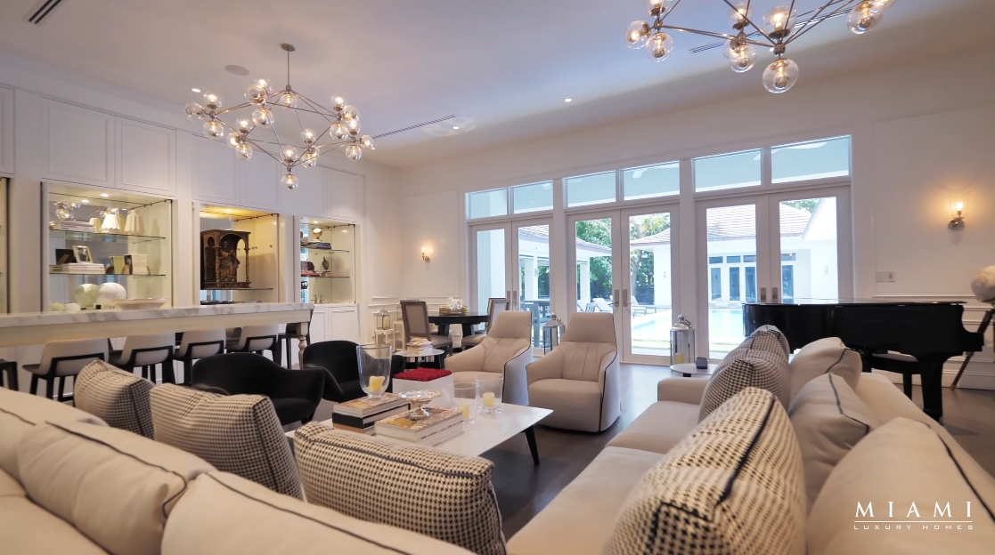53 Interior Design Photos vs. 4100 Kiaora St, Miami Luxury Mansion Tour
