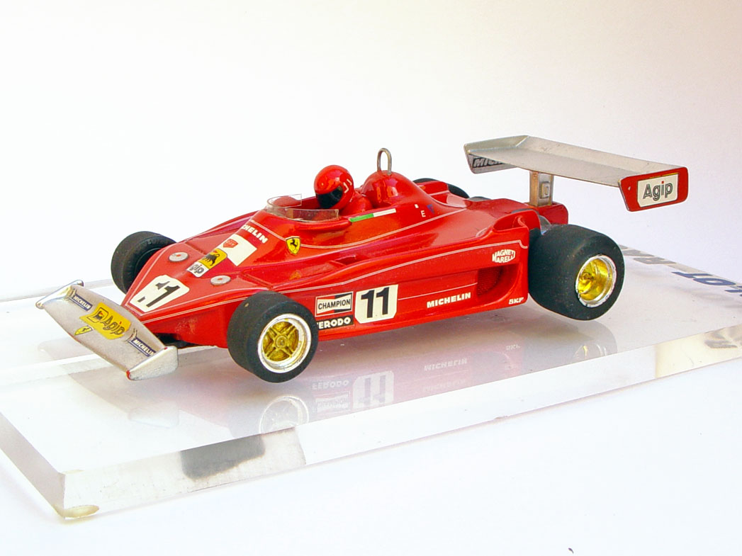 Guerra Paint Customs