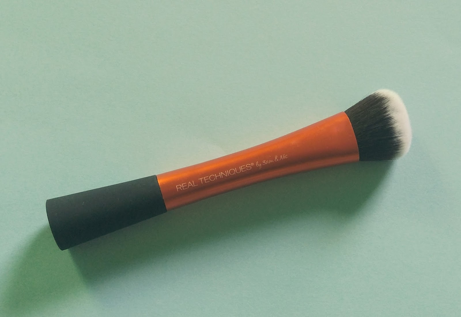 Reviewing Makeup Products Real Techniques Blush Brush and Expert Face