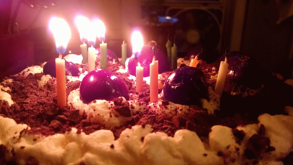 Animated Birthday Cake And Candle Gifs Animated Birthday Cake And Candle Gifs