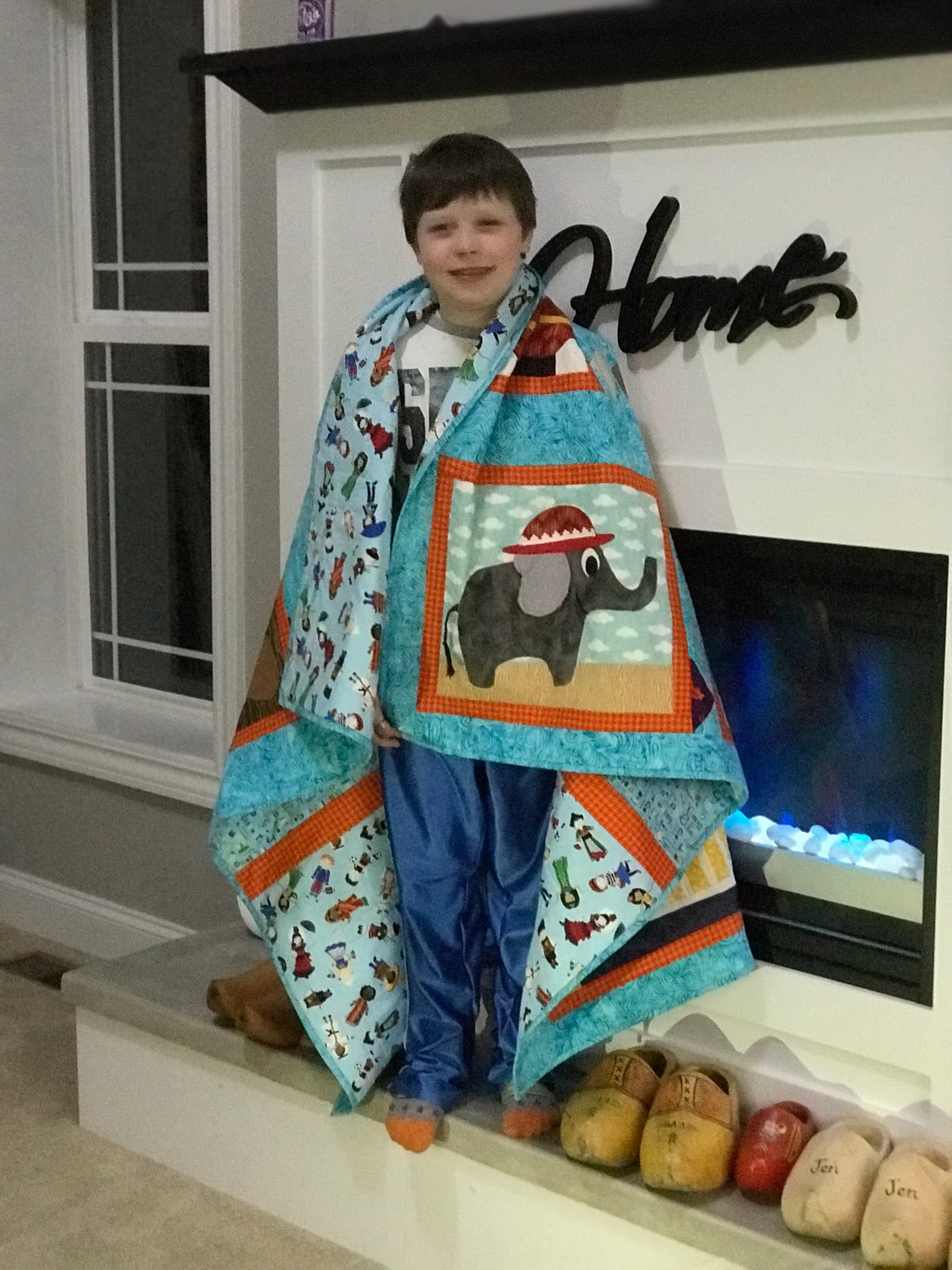 de Jong Dream House 96 Project Linus Mystery Quilt