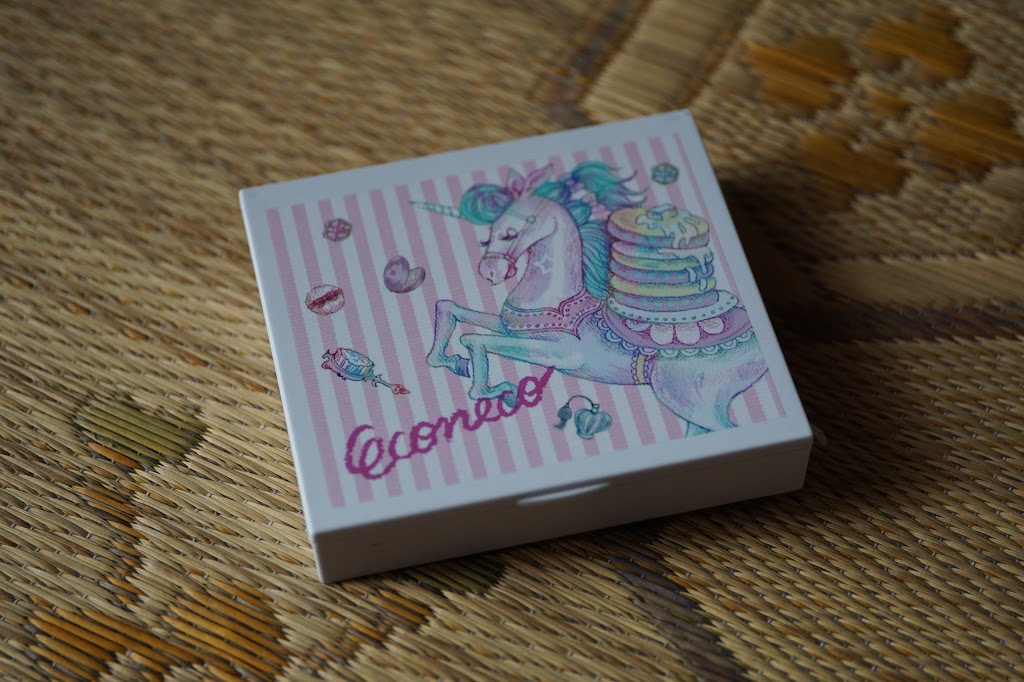 病気のイラスト: 統合失調症の青年が描く暗い現実