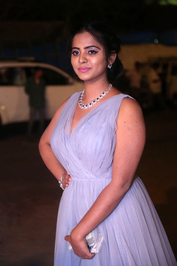 Hyderabad Beautiful Girl Manasa latest Stills In Violet Dress