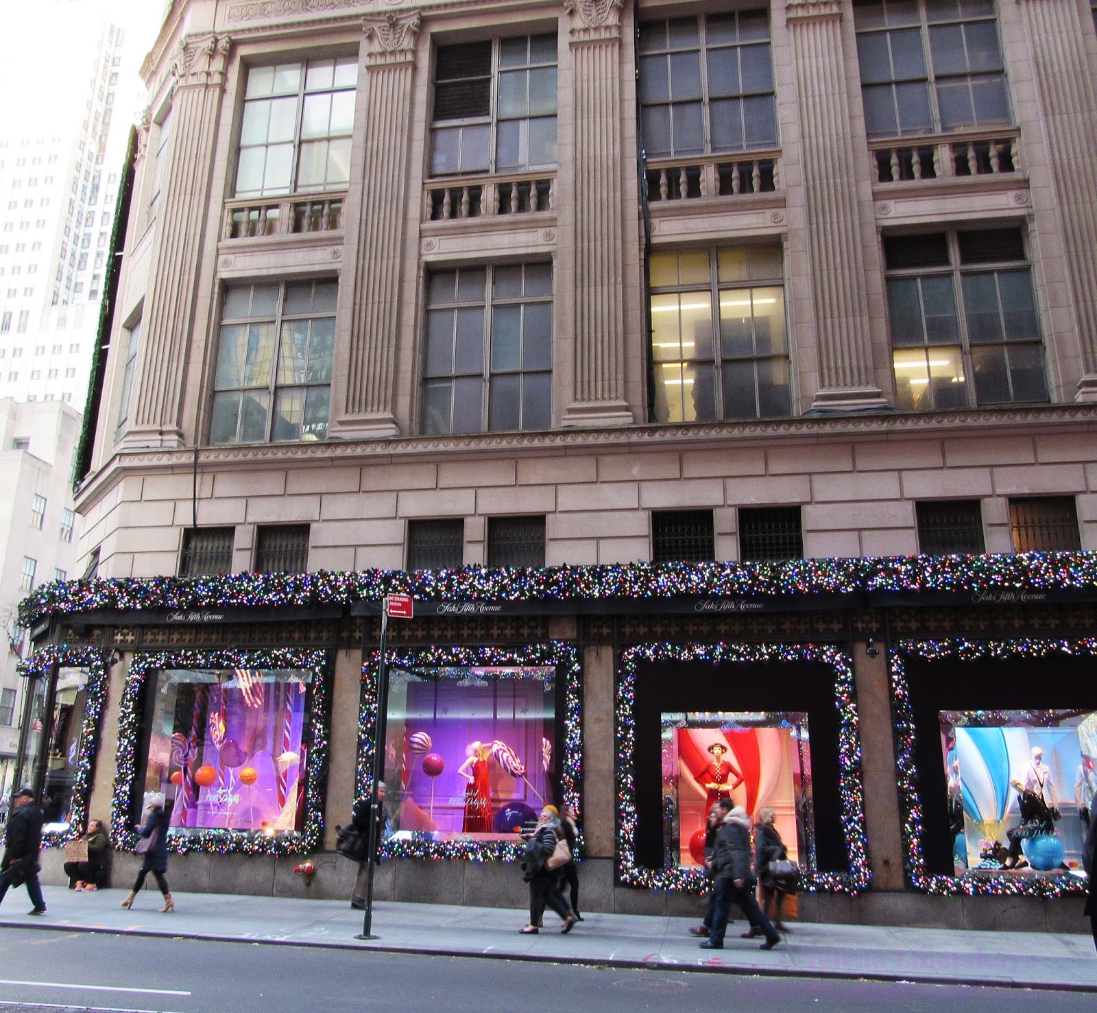 Big Apple Secrets Saks Fifth Avenue holiday windows and light show 2016