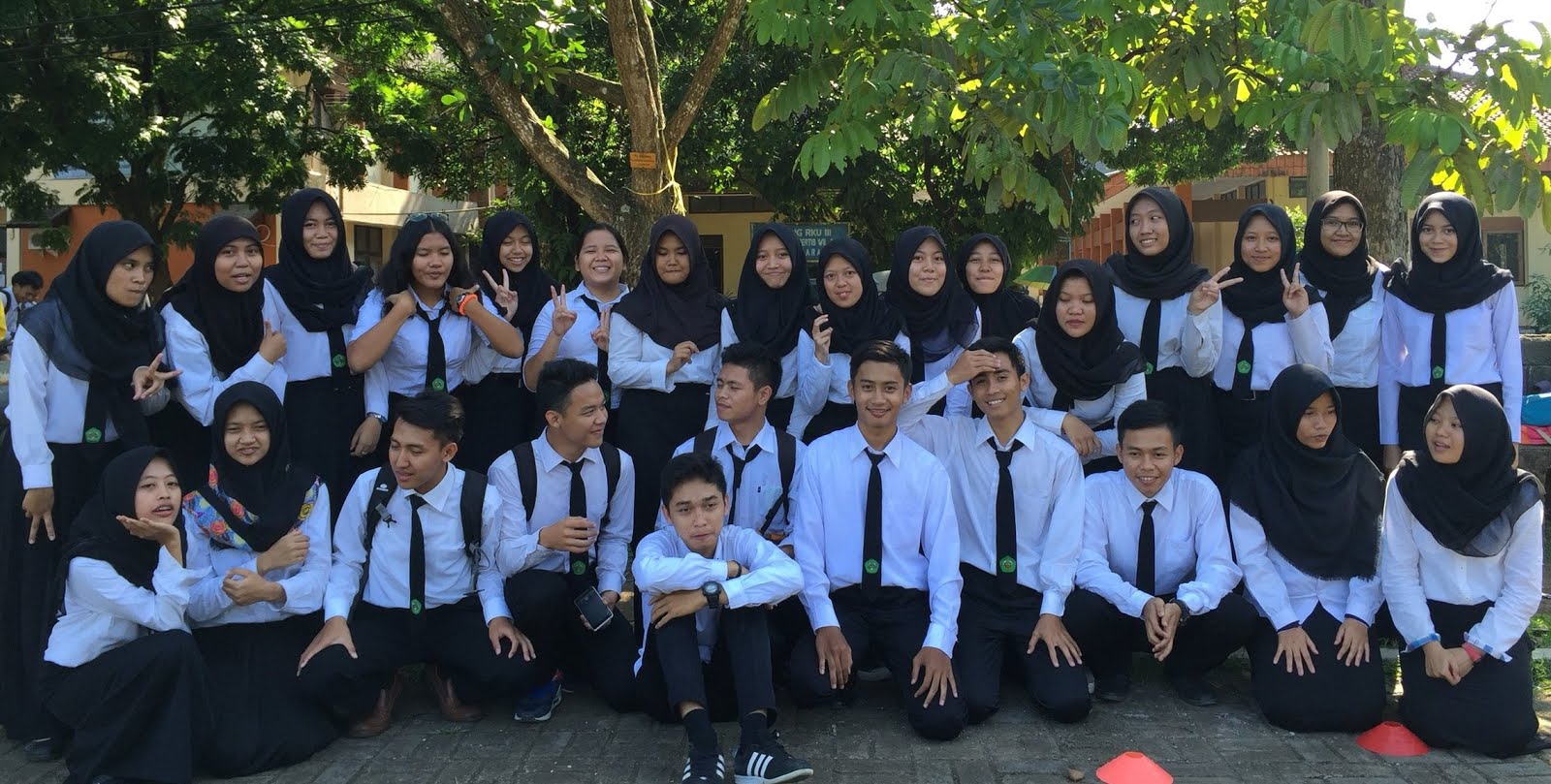 MATHEMATIC 2015B OF SILIWANGI UNIVERSITY 40 KEISTIMEWAAN