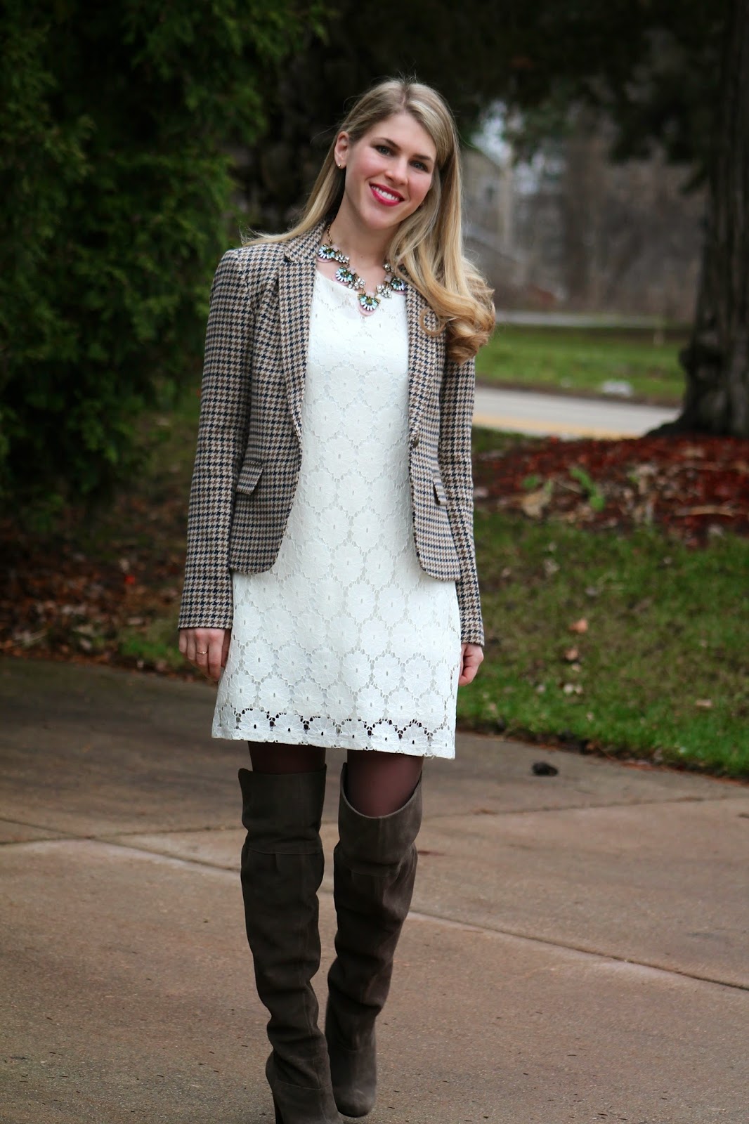 Confident Twosday: Lace Dress and Houndstooth Blazer
