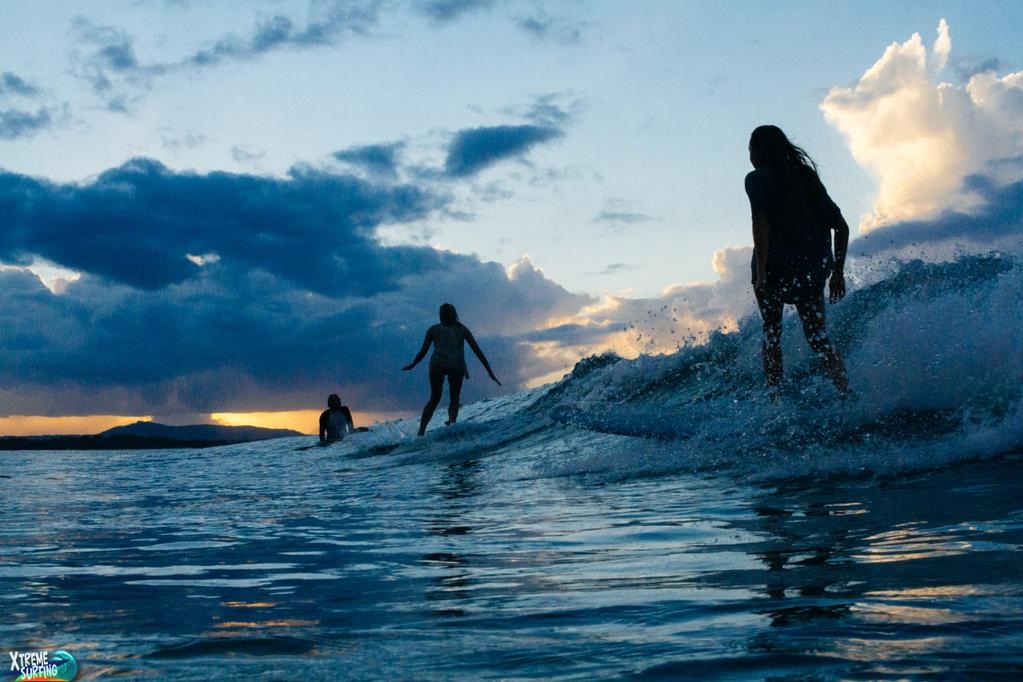 I make the waves. Summer waves. dream trail.