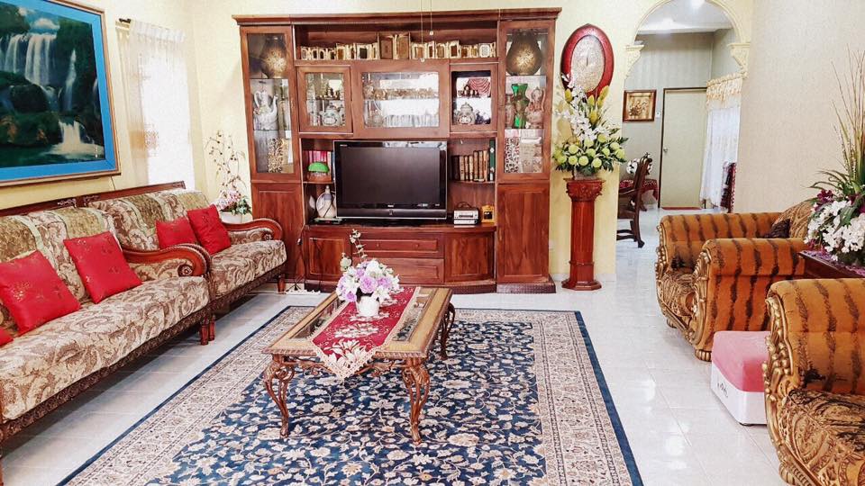 HOMESTAY BANGLO PANTAI PUTERI, MELAKA (ADA KOLAM)
