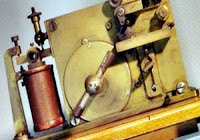 İlk Dikiş Makinesi İcadı ve Gelişimi Dikiş Makinesi Fotoğrafı