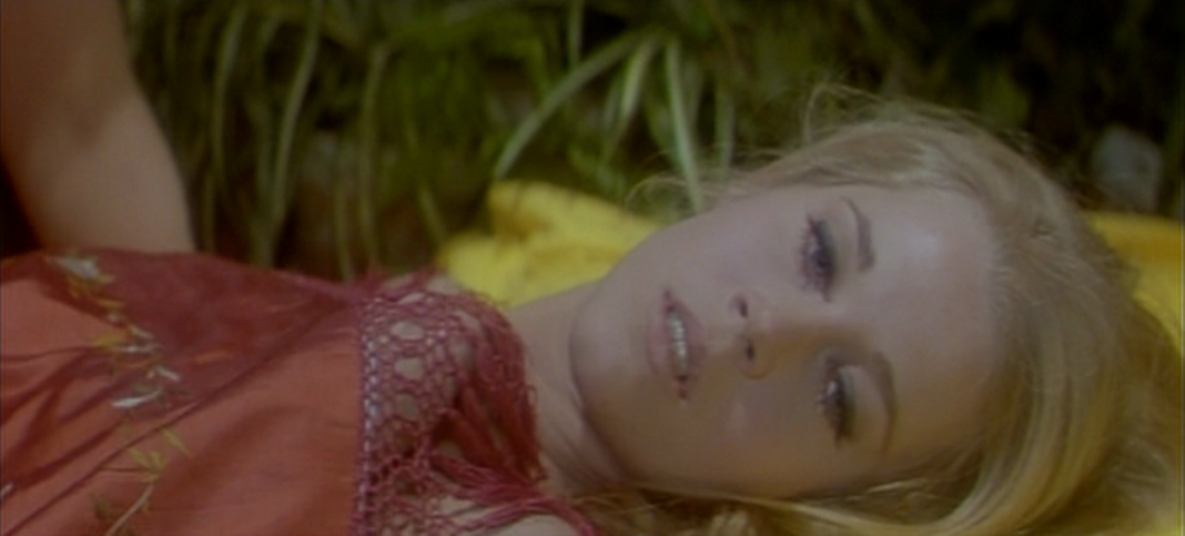 Jane Fonda as Renee Saccard in The Game Is Over aka La Curée (1966) .