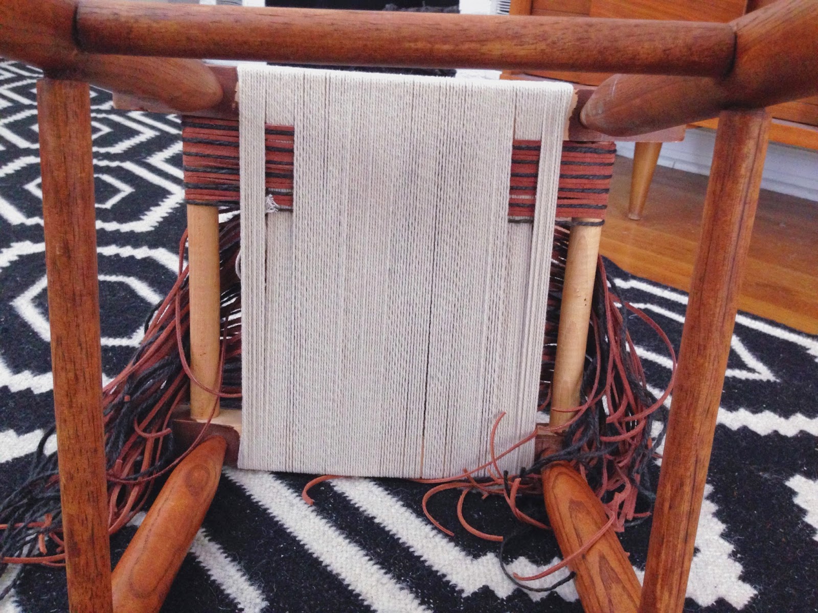 One Fine Pine DIY WOVEN STOOL