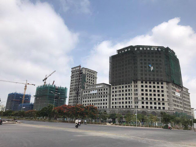 Dự án đã cất nóc và đang hoàn thiện nội thất bên trong Dự án đã cất nóc và đang hoàn thiện nội thất bên trong