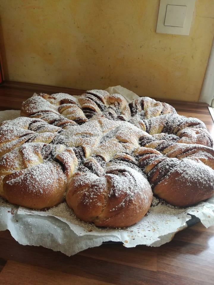 FIORE DI PAN BRIOCHE ALLA NUTELLA