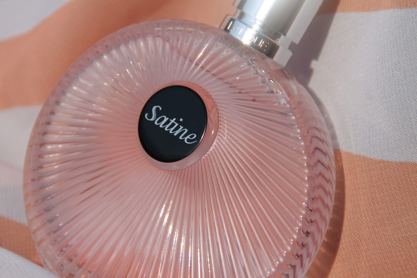 Crystal's Reviews: Satine de Lalique