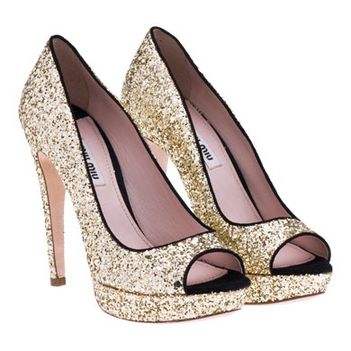 The Beauty of Life: Trend-Spotting: Black and Gold Glitter Heels
