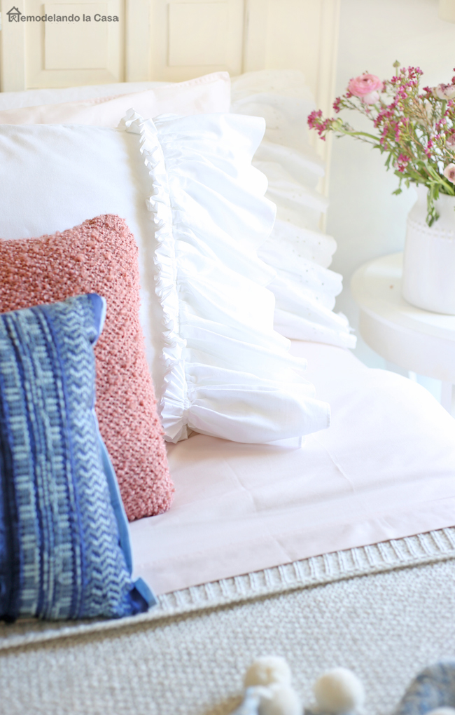 Mermaid Long Ruffle Pillow Covers A Repurposed project Remodelando