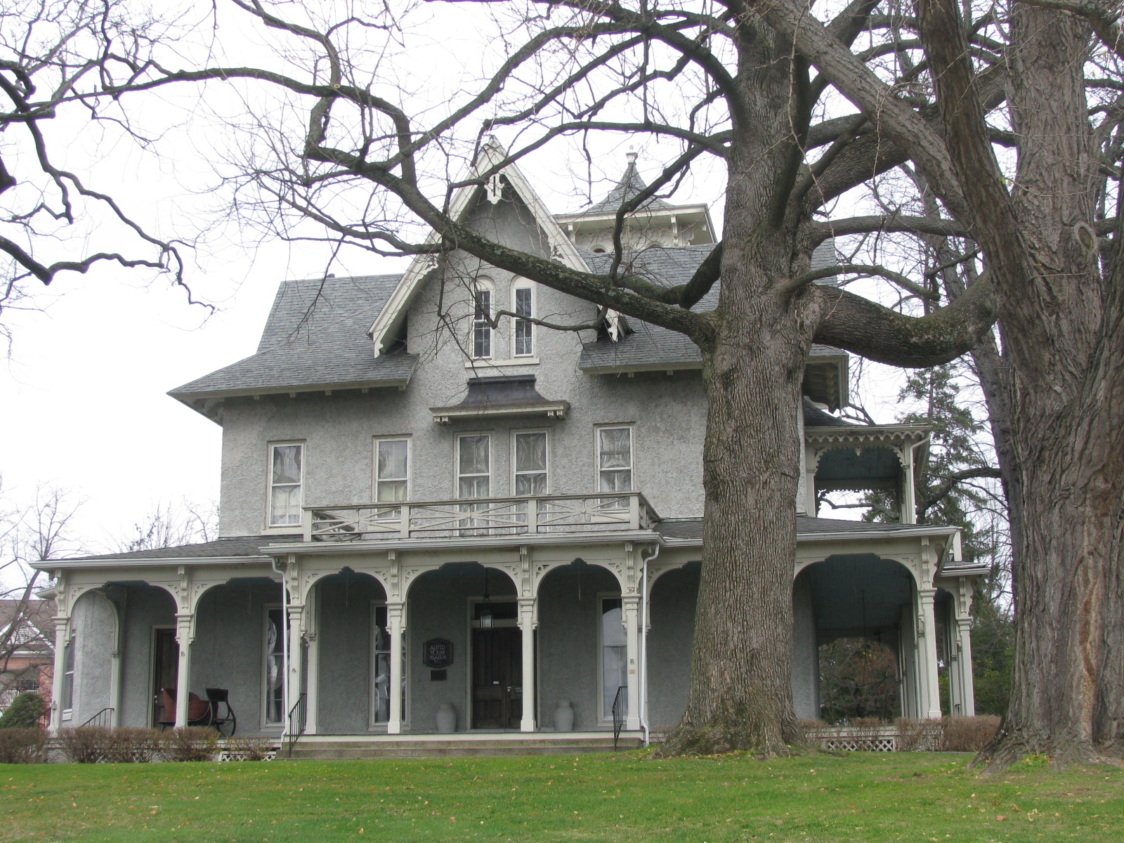The Picturesque Style Italianate Architecture The Eli Slifer House
