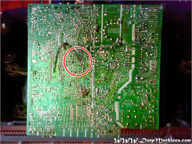 Mesin TV Sharp Universe 20" - 20U20 Gambar PCB bagian Bawah Mesin TV Sharp - 20U20