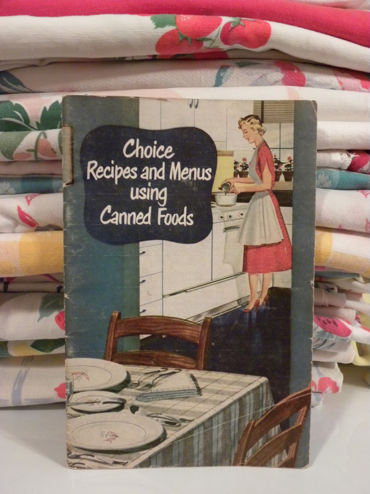 The Little Red Hen At Home Vintage Cookbooks