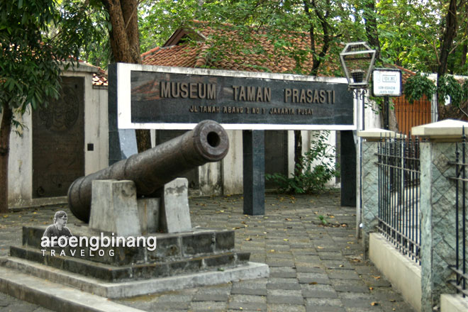 museum taman prasasti jakarta