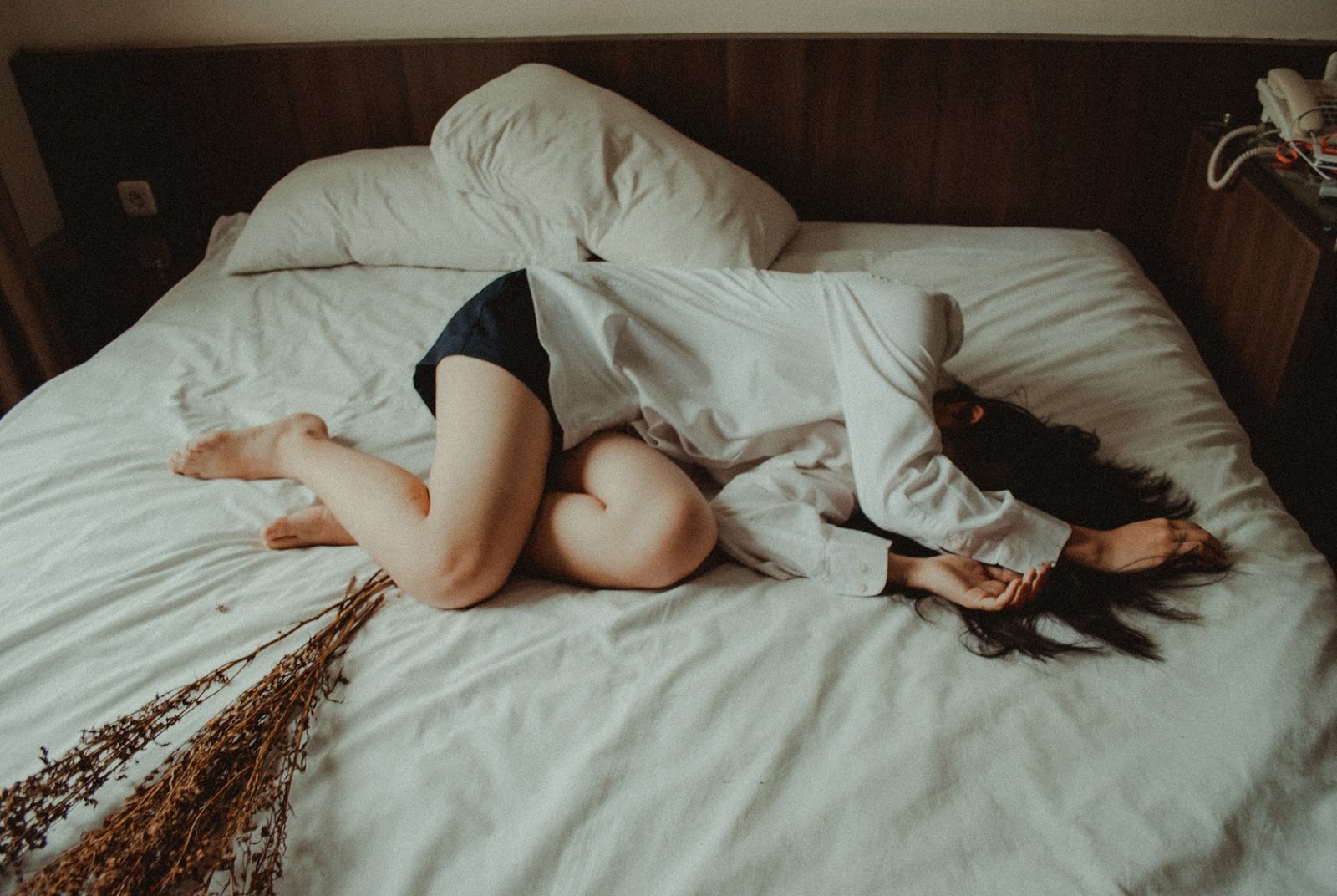 6 Warning Signs Of A Nervous Breakdown We All Need To Be Aware Of