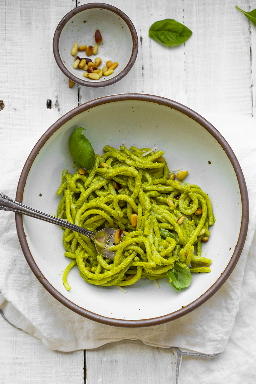 bowl of pesto pasta