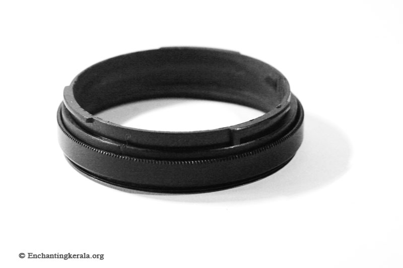 School Of Digital Photography DIY Lens Reverse Ring for Macro Photography