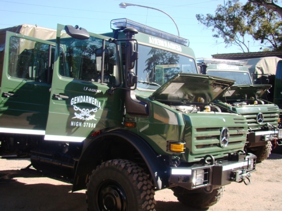 gendarmeria_unimog_02.jpg