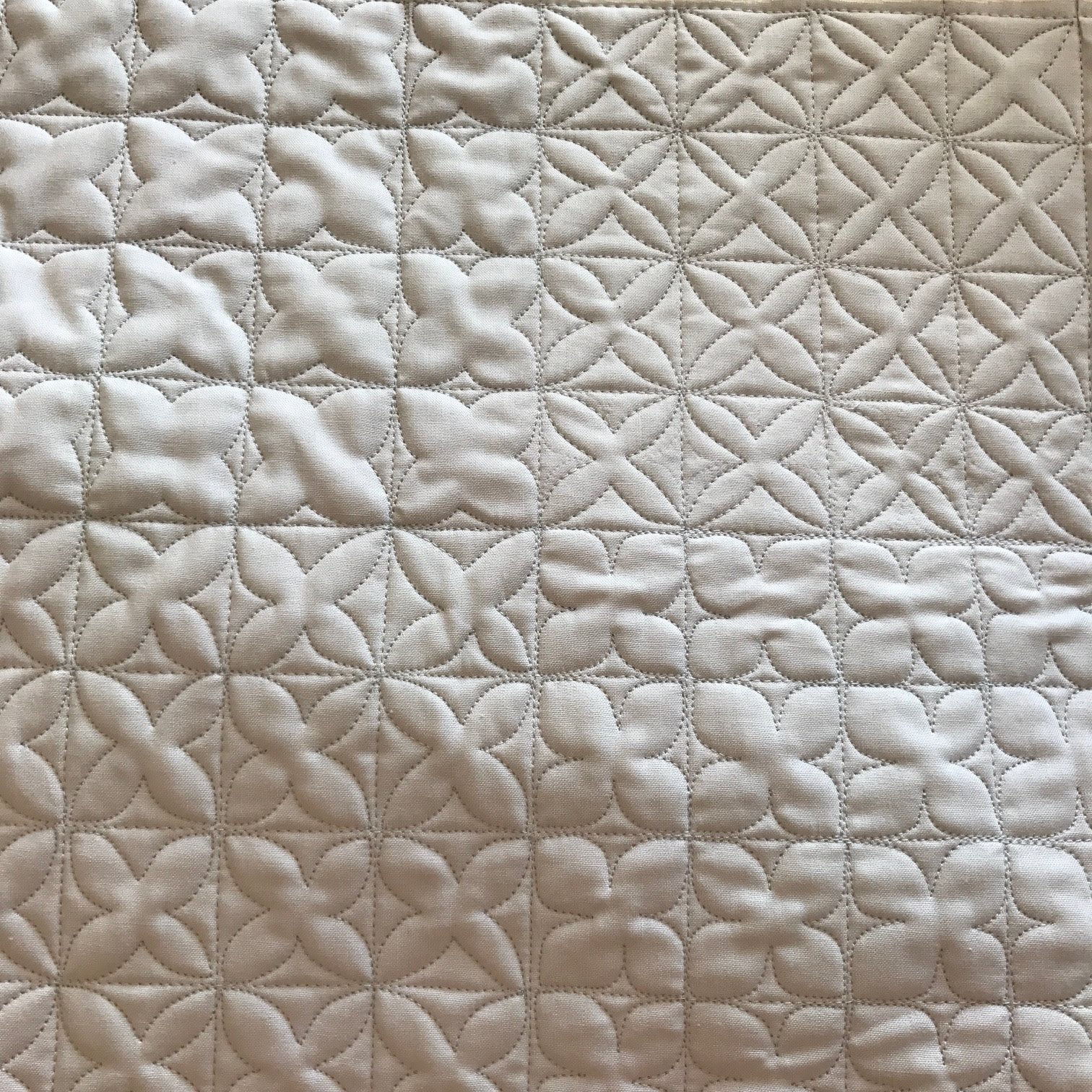 a-few-scraps-quilting-the-grid-is-now-available