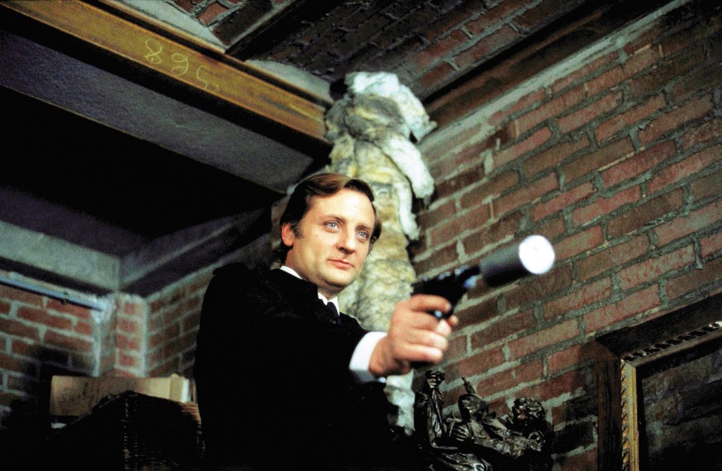 Film Avec Bruno Cremer Et Belmondo Avengers in Time: 1976, Film: L'Alpagueur