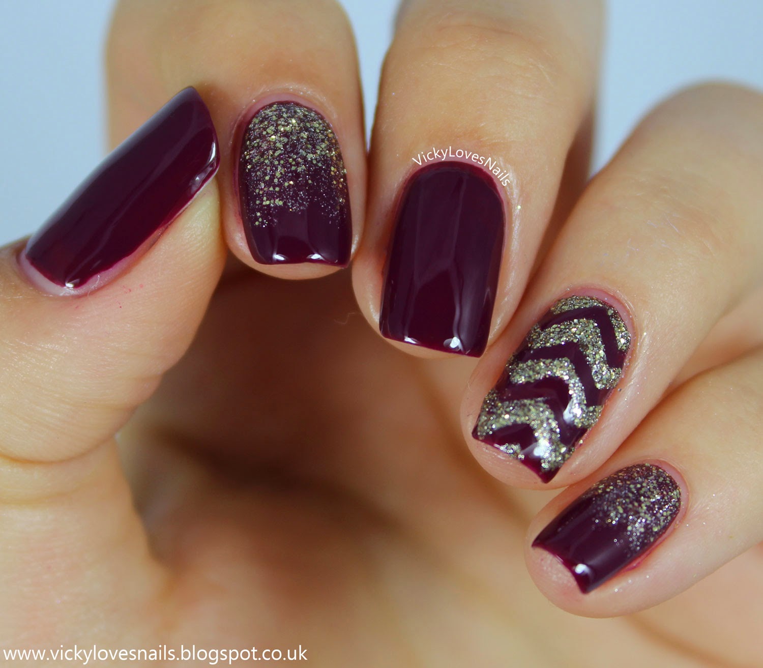 Vicky Loves Nails!: Purple and Gold Skittlette