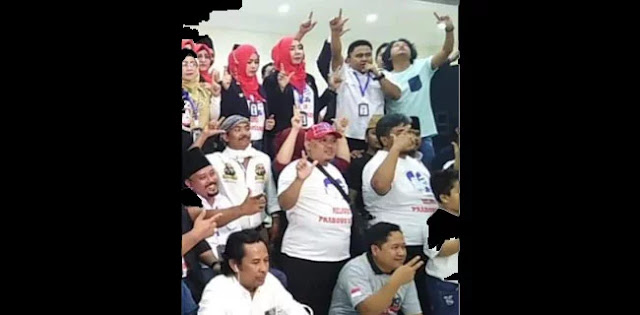 Relawan Target Suara Prabowo di Arab Saudi Tembus 75% Relawan Target Suara Prabowo di Arab Saudi Tembus 75%