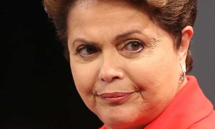 Assessora de Dilma debocha de Bolsonaro e é demitida